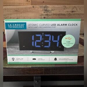La Crosse Technology Blue LED Atomic Curved LED Dual Alarm Clock New